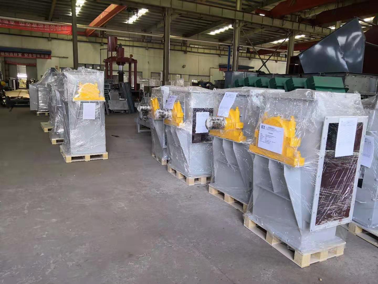 刮板輸送機設備